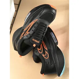 LEEPEETER Men Colourblocked Lace-Ups Sneakers