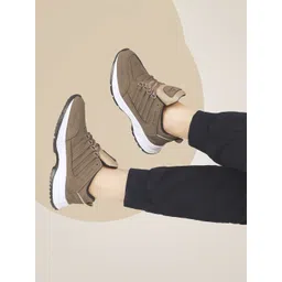 AIRHOOK Men Running Non-Marking Shoes