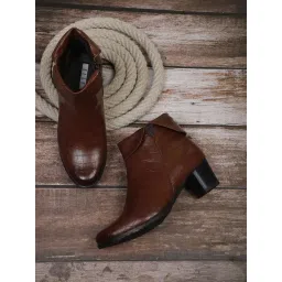 Elle Women's Brown Casual Booties