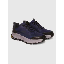 Skechers Men D'LUX TREKKER Casual Sneakers