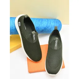 Ajanta Men Textured Lightweight Slip-On Sneakers
