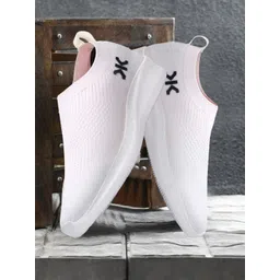 Killer Men Woven Design Lightweight Slip-On Sneakers