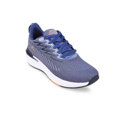 Mochi Men Textured Comfort Insole Contrast Sole Sneakers