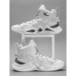 Atom Men Colourblocked Sneakers