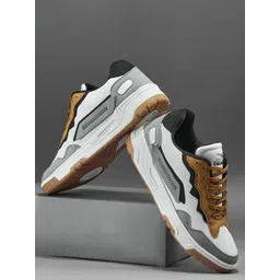 Duke Men Colourblocked Sneakers