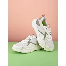 HRX by Hrithik Roshan Women White Round Toe Comfort Insole Lightweight Sneakers