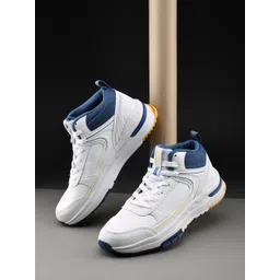 Campus Men Colourblocked Lace-Ups Sneakers