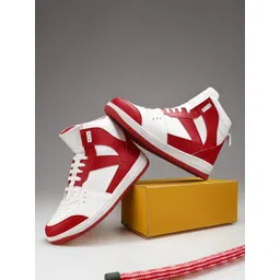 KRAASA Men Colourblocked High-Top Sneakers