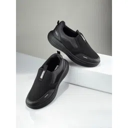 Duke Men Mesh Walking Shoes