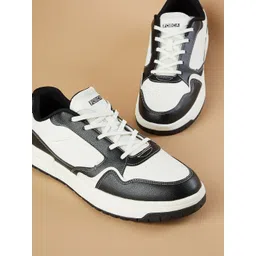 Forca Men Colourblocked Lace-Ups Sneakers