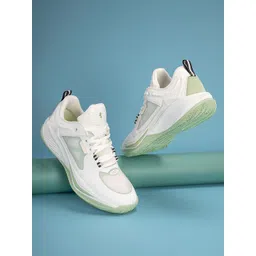 Red Tape Men Mesh Basketball Shoes