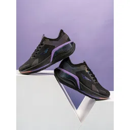 Red Tape Women Walking Shoes