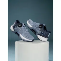 Red Tape Men Mesh Walking Shoes