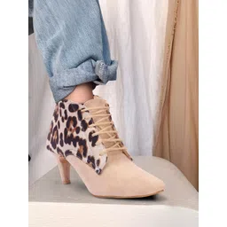 Picktoes Women Cream Colored Leopard Printed Regular Boots