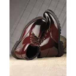 Vellinto Men Round Toe Regular Boots