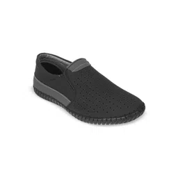 WALKWAY by Metro Men Perforations Comfort Insole Slip-On Sneakers