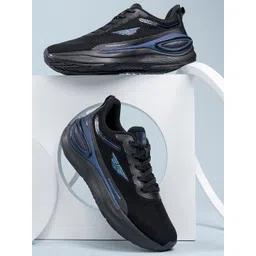 Red Tape Men Textured Round Toe Walking Shoes