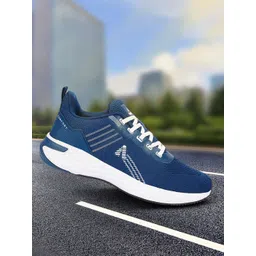 Aqualite Men Max Cushioning Revitalizing Bounce Lightweight Running Shoes