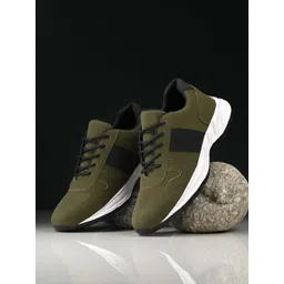 The Roadster Lifestyle Co. Men Olive Green Colourblocked Running Sports Shoe