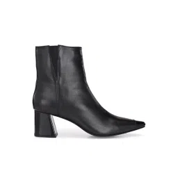 Carlo Romano Women's Black Casual Booties