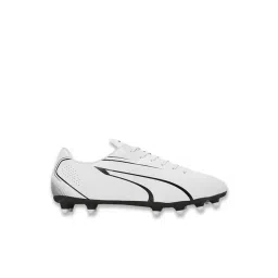 Puma Men's VITORIA FG/AG White Football Shoes