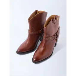 LUNA BLU by Westside Tan Stud Detailed Leather Boots