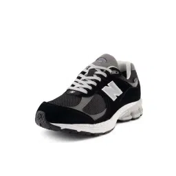 New Balance Men's 2002 Black Casual Sneakers
