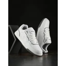 HRX by Hrithik Roshan Men Colourblocked Sneakers