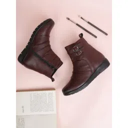 Elle Women's Chery Casual Booties