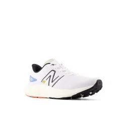 New Balance Men's EVOZ Fresh Foamx White Running Shoes