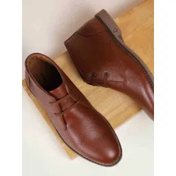 Metro Tan Chukka Boots