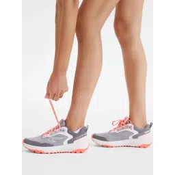 KALENJI By Decathlon Women's Grey & Pink Kiprun Jf190 Grip Running Shoes