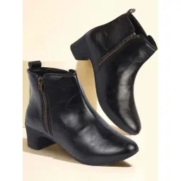 Fausto Women's Black Casual Booties