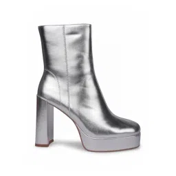 Nine West Women's Silver Casual Boots