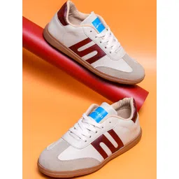 TRASE Women Sneakers