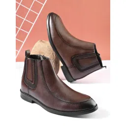 Prolific Men's Brown Chelsea Boots