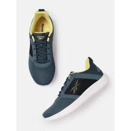 Reebok Men Woven Design Run Phenom Shoes