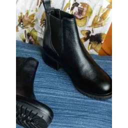 Saint G Women's Sophia Black Chelsea Boots