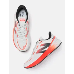 New Balance Women Flash Running Shoes
