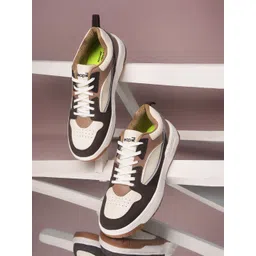 Liberty Men Colourblocked Sneakers