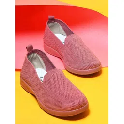 WELCOME Women Slip-On Sneakers