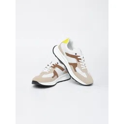 Snitch Men Beige & White Colourblocked Sneakers