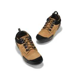 Woodland Men Nubuck Sneakers
