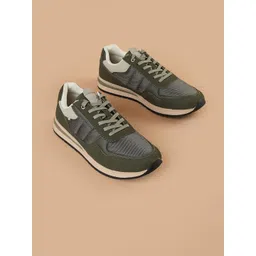 Forca Men Lace Ups Round Toe Sneakers