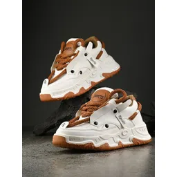 LEEPEETER Men Woven Design Sneakers