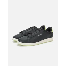 Reebok Men Classics Sneakers