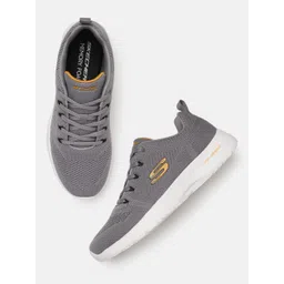 Skechers Men DYNAMIGHT Textured Sneakers