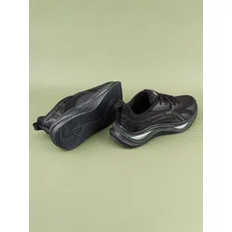 JQR Men Mesh Running Non-Marking Shoes