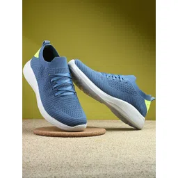 Roadster Men Navy Blue Casual Sports Shoes