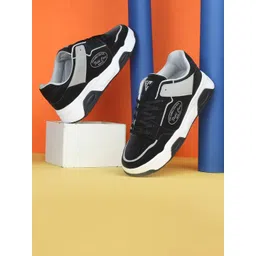 Field Care Men PU Sneakers